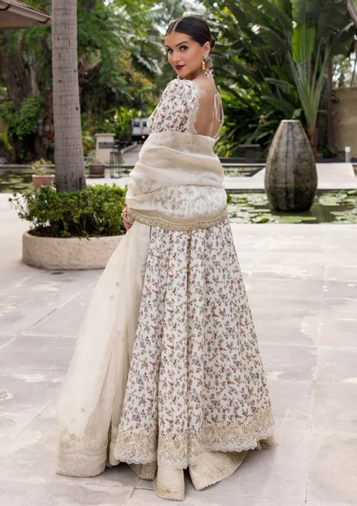 Lawn - Faiza Saqlain - Zinnia Luxury 25 - VinikaFaiza Saqlain - Image 2