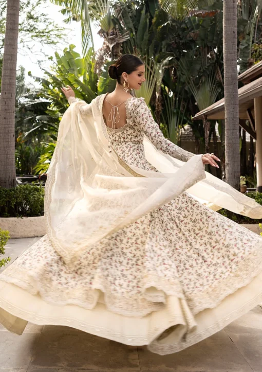 Lawn - Faiza Saqlain - Zinnia Luxury 25 - VinikaFaiza Saqlain - Image 5