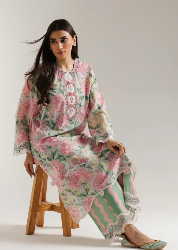 EMBROIDERED SUIT