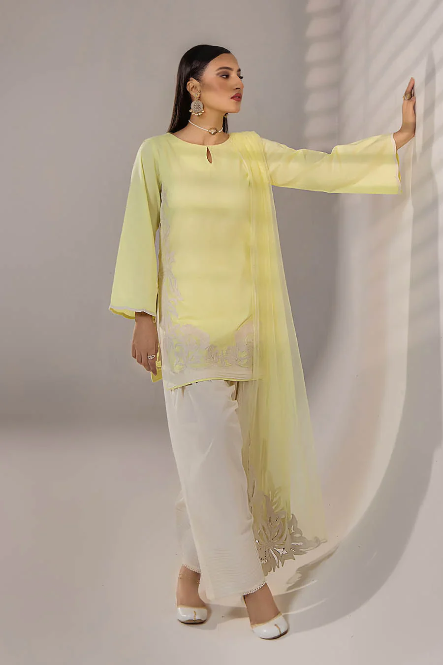 F175 Yellow - Image 3