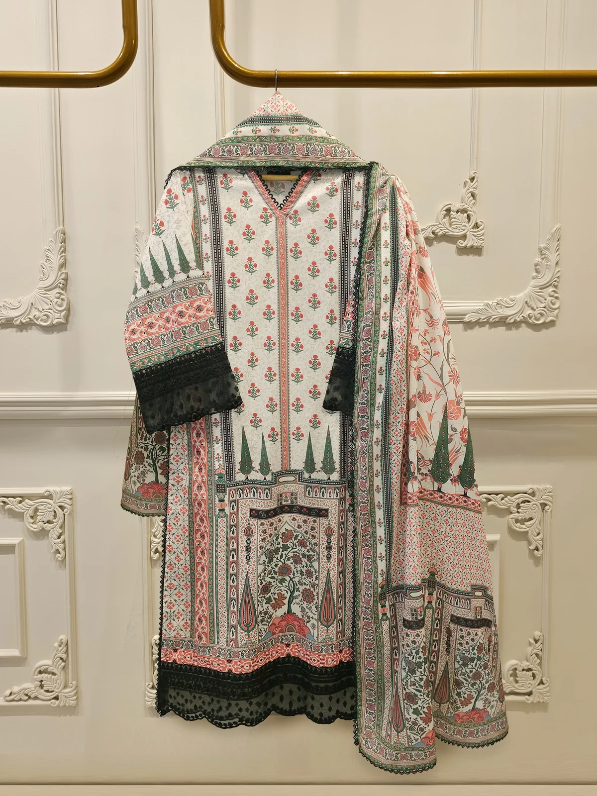 2 Piece Digital Printed Lawn Suit