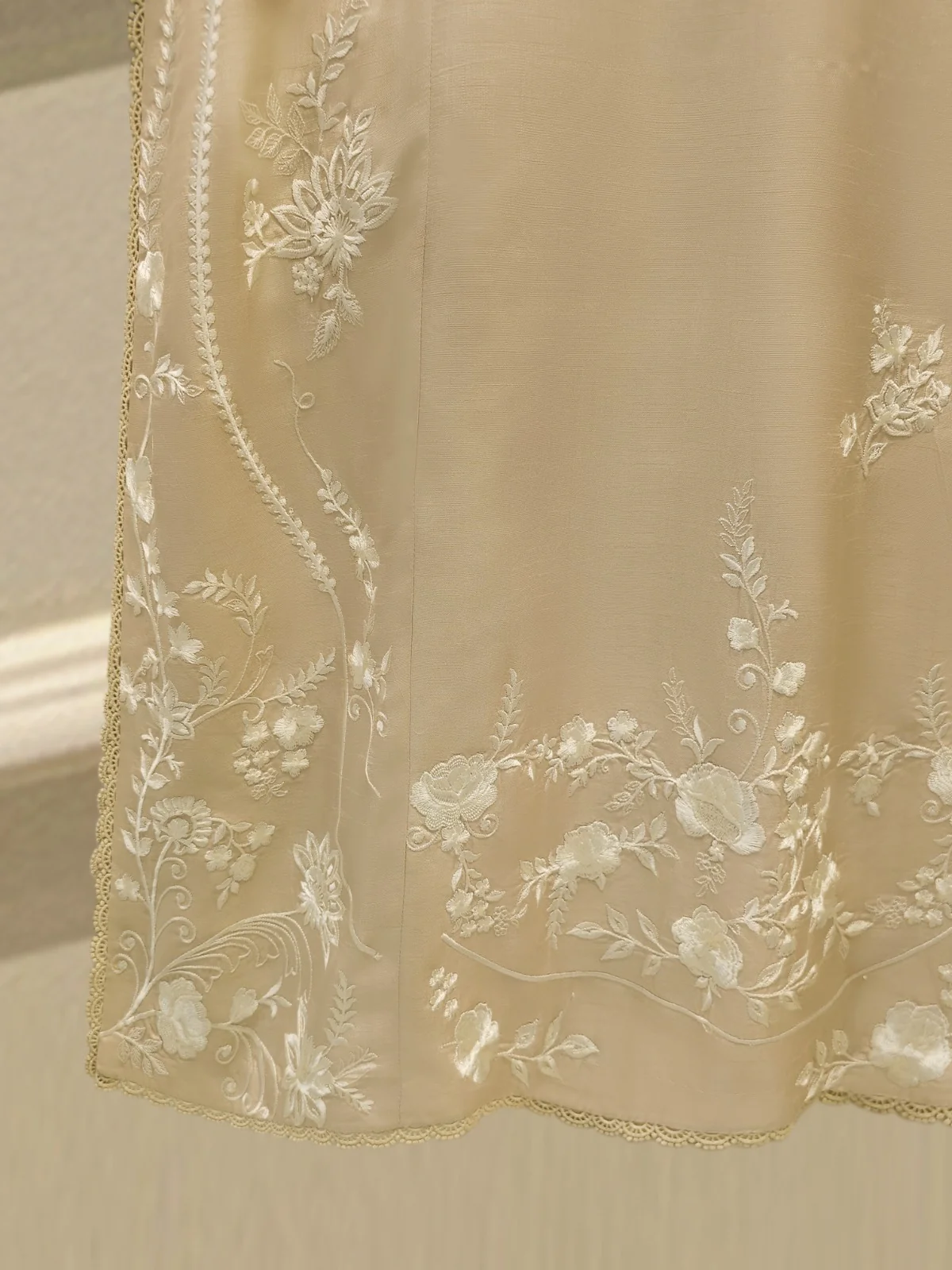 3 Piece- Pure Beige Korean Silk Embroidered Suit - Image 4