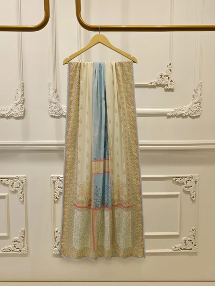 3-Piece Embroided Lawn Suit - Image 4