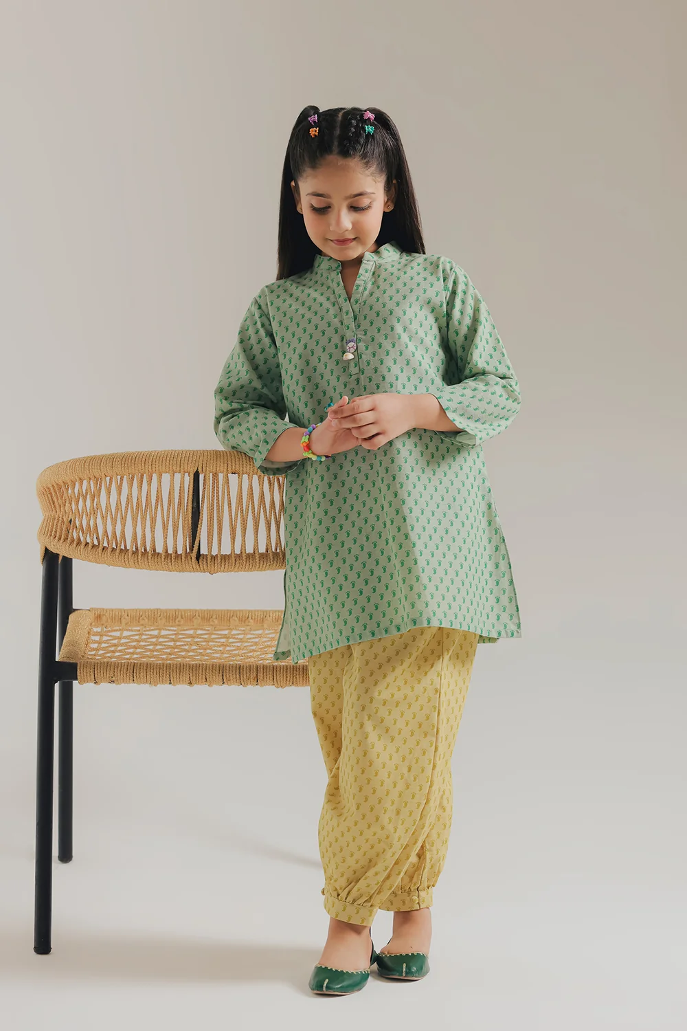 ETHNC GREEN SUIT