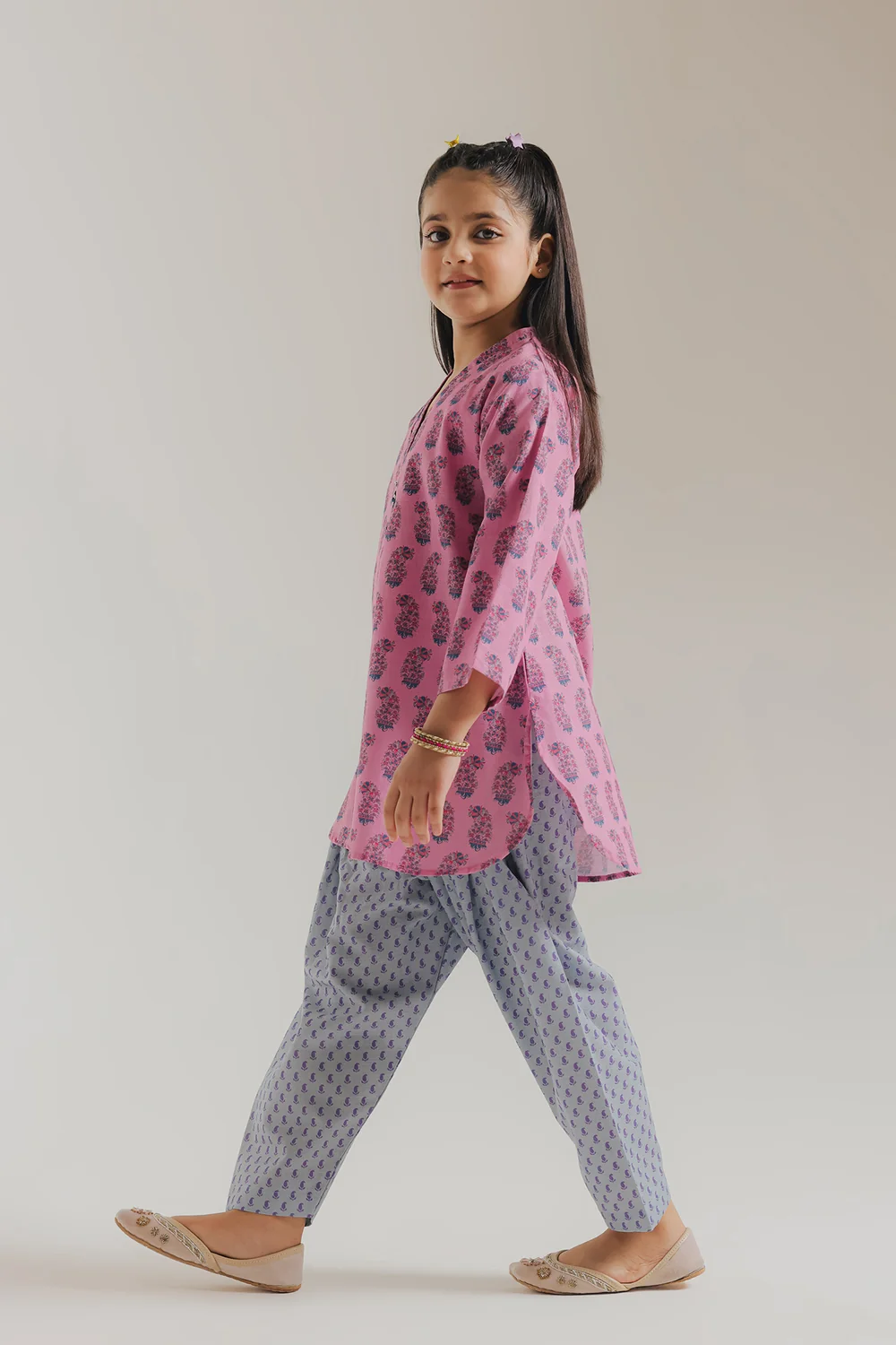 PINK ETHNC SUIT - Image 3